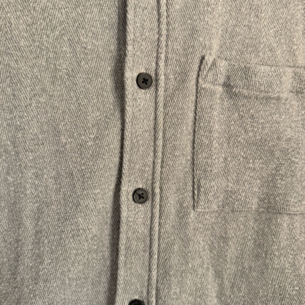 Zara Men’s Gray 100% Cotton Herringbone Shacket Sweater Button Down Size Medium - Picture 6 of 14